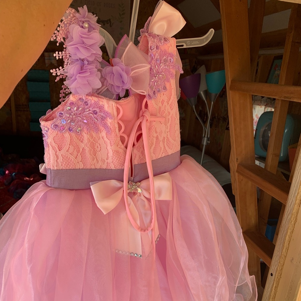 Pageant dress 4/5 great condition